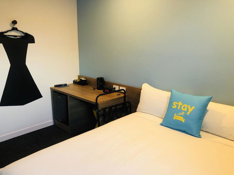 Ibis Budget Sydney Airport - Flights 30
