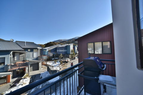 Aspen Creek 3 - Thredbo - Flights 7