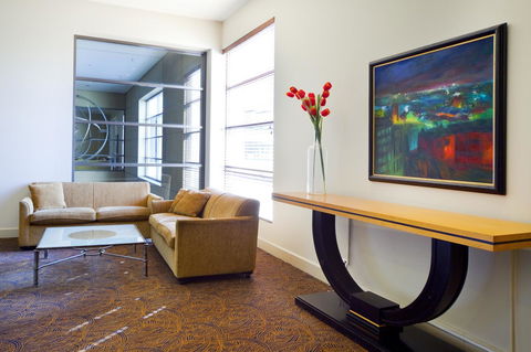 Stamford Plaza Sydney Airport Hotel & Conference Centre - Flights 28