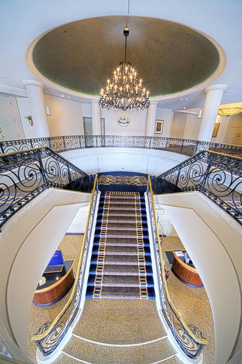 Stamford Plaza Sydney Airport Hotel & Conference Centre - Flights 10