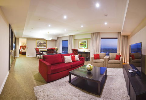 Stamford Plaza Sydney Airport Hotel & Conference Centre - Flights 17