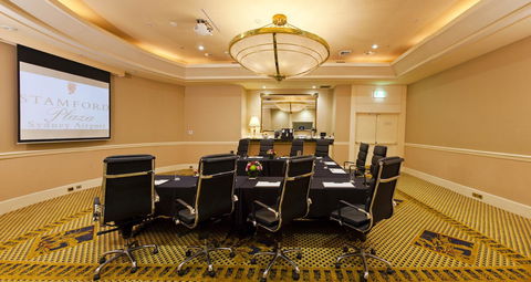 Stamford Plaza Sydney Airport Hotel & Conference Centre - Flights 24