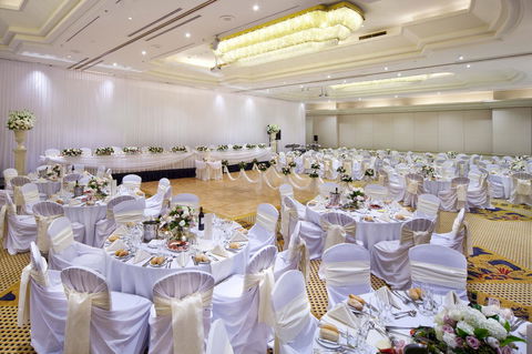 Stamford Plaza Sydney Airport Hotel & Conference Centre - Flights 21