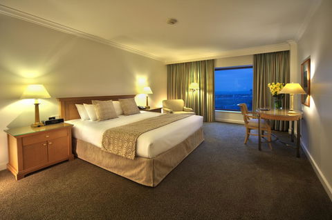 Stamford Plaza Sydney Airport Hotel & Conference Centre - Flights 1