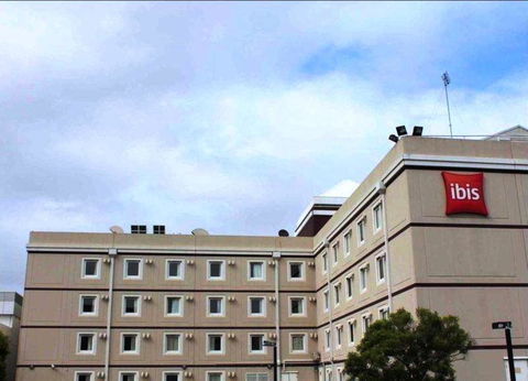 Ibis Newcastle - Flights 22