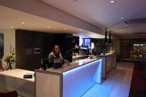 Ibis Newcastle - Flights 28