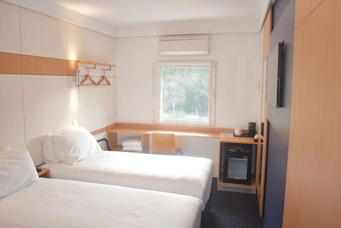Ibis Budget - Gosford - Flights 6