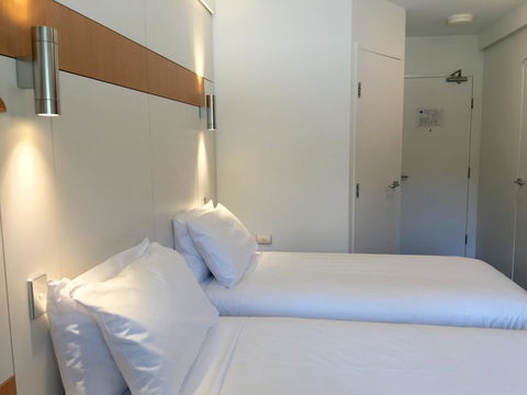 Ibis Budget - Gosford - Flights 19