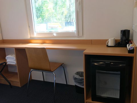 Ibis Budget - Gosford - Flights 15