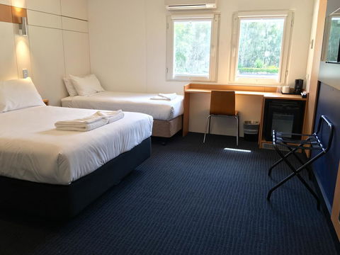 Ibis Budget - Gosford - Flights 22
