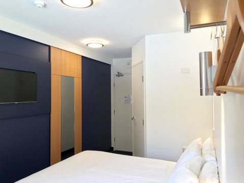 Ibis Budget - Gosford - Flights 17