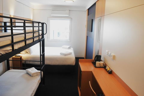 Ibis Budget - Gosford - Flights 2