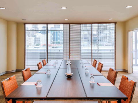 Ibis Sydney Darling Harbour - Flights 39
