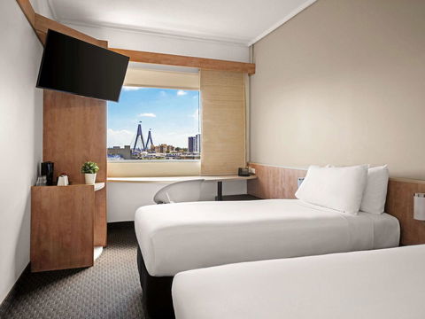 Ibis Sydney Darling Harbour - Flights 33
