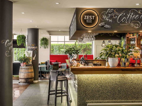 Ibis Sydney Darling Harbour - Flights 37