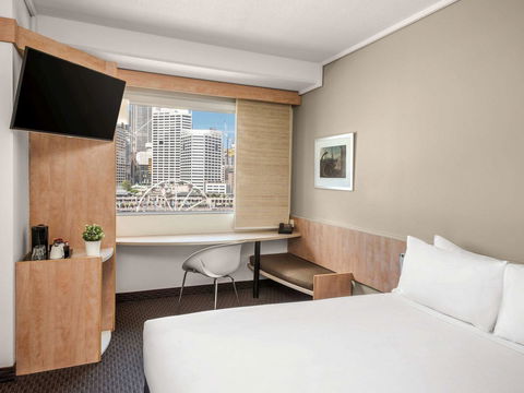 Ibis Sydney Darling Harbour - Flights 27