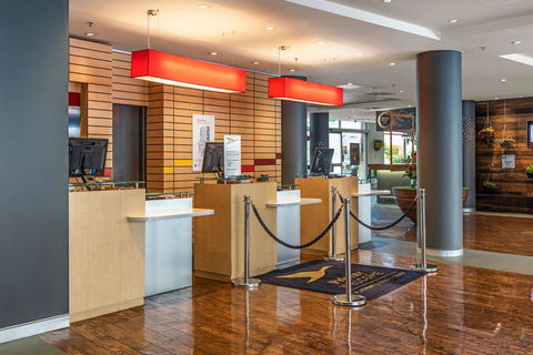 Ibis Sydney Darling Harbour - Flights 13