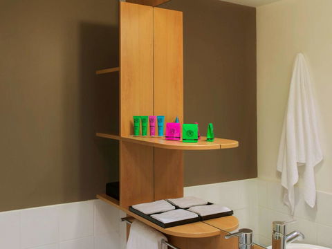 Ibis Sydney Darling Harbour - Flights 34
