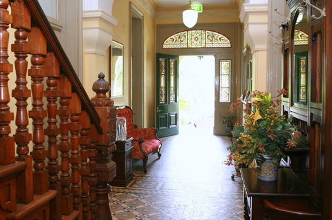Avonmore On The Park Boutique Hotel - Flights 5