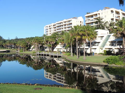 Charlesworth Bay Beach Resort - Flights 0