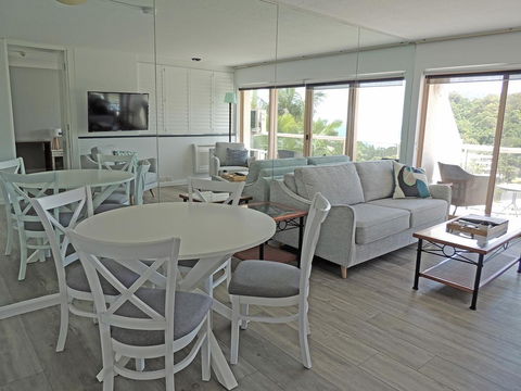 Charlesworth Bay Beach Resort - Flights 10