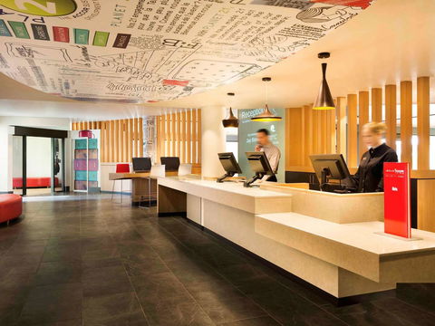 Ibis Sydney Airport - Flights 42