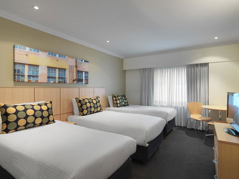Ibis Styles Sydney Central - Flights 15