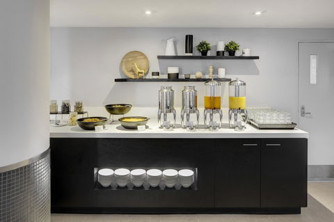 Ibis Styles Sydney Central - Flights 12