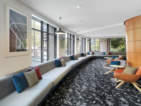 Ibis Styles Sydney Central - Flights 16