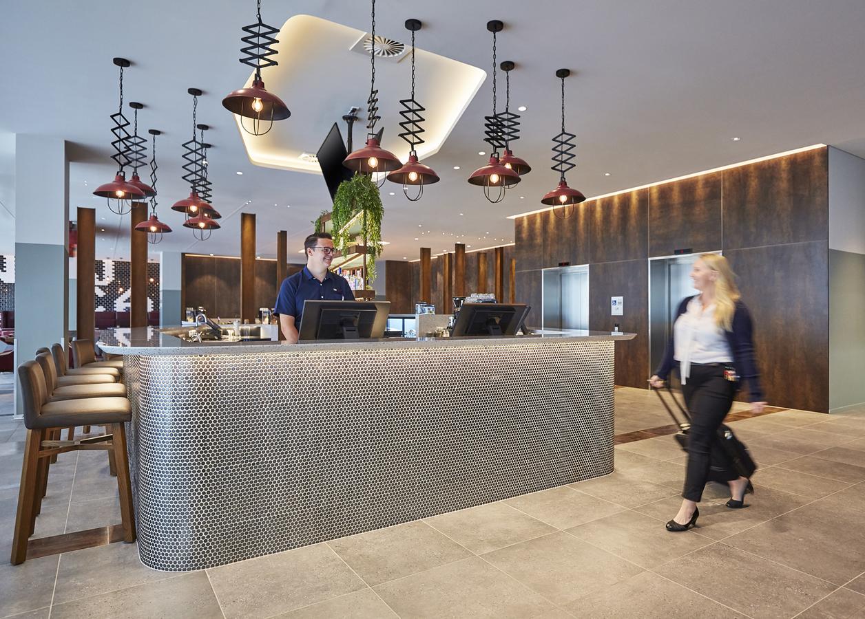 Newcastle West NSW Flights
