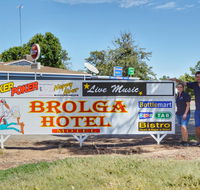 Brolga Hotel Motel - Coleambally - Flights