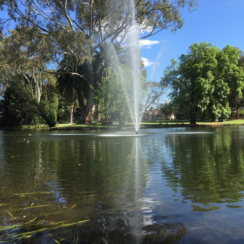 Deniliquin Motel - Flights 2
