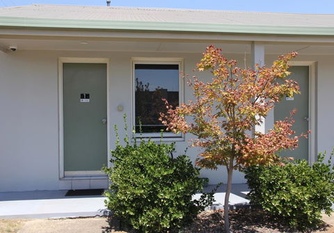 Tumut Apartments - Flights 15