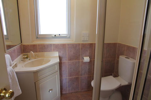 Tumut Apartments - Flights 10
