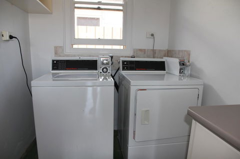 Tumut Apartments - Flights 21