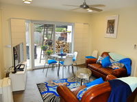 Book Griffith Accommodation Vacations Flights Flights