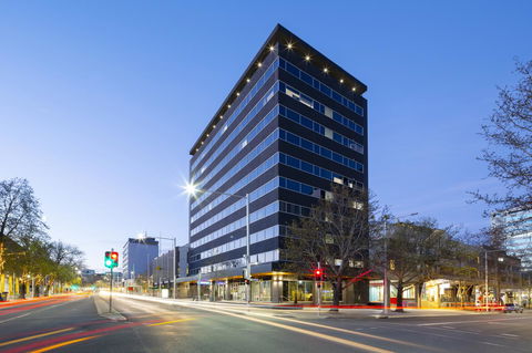 The Sebel Canberra Civic - Flights 1