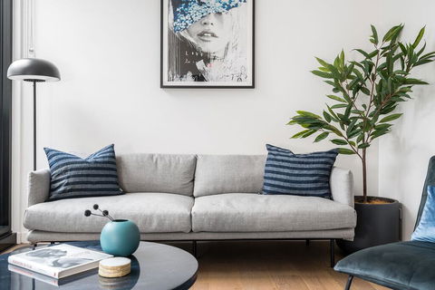 BOUTIQUE STAYS - Axel Apartments - Flights 3