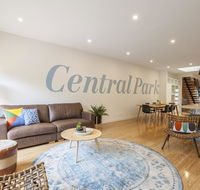 Boutique Stays - Central Park South Melbourne Townhouse - Flights