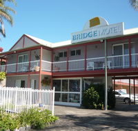 Bridge Motel - Flights