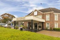 Book Forest Hill Accommodation Vacations Flights Flights