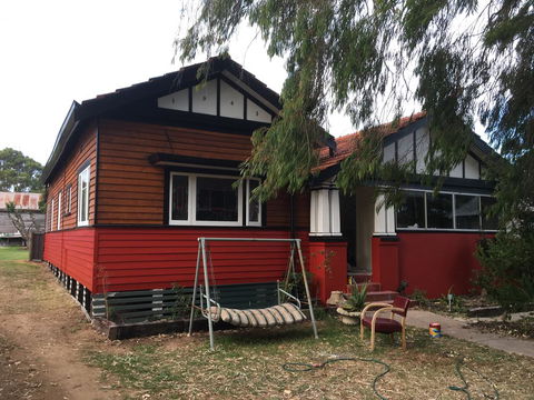 Character 1940s Property - Flights 0