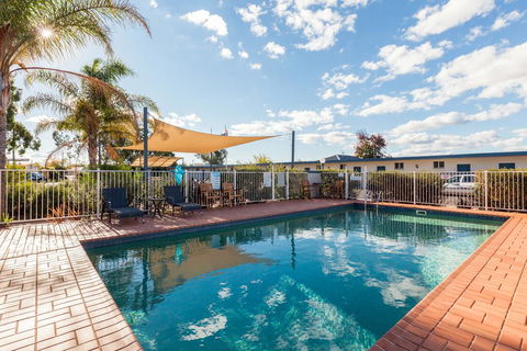 Comfort Inn Aden Mudgee - Flights 1
