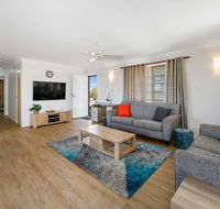 Comfy  Cosy Upstairs - Flights