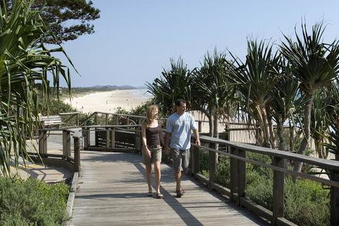 Coolum Seaside Apartments - Flights 1