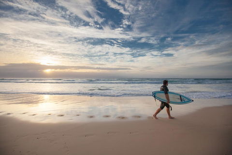Coolum Seaside Apartments - Flights 2