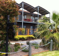Corinella On The Esplanade Bed  Breakfast - Flights