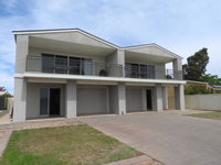 Book Cowell Accommodation Vacations Flights Flights