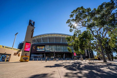 Divinity On Morphett - In The Heart Of The CBD - Free Wifi - Nespresso - Flights 2