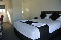 Book Springsure Accommodation Vacations Flights Flights